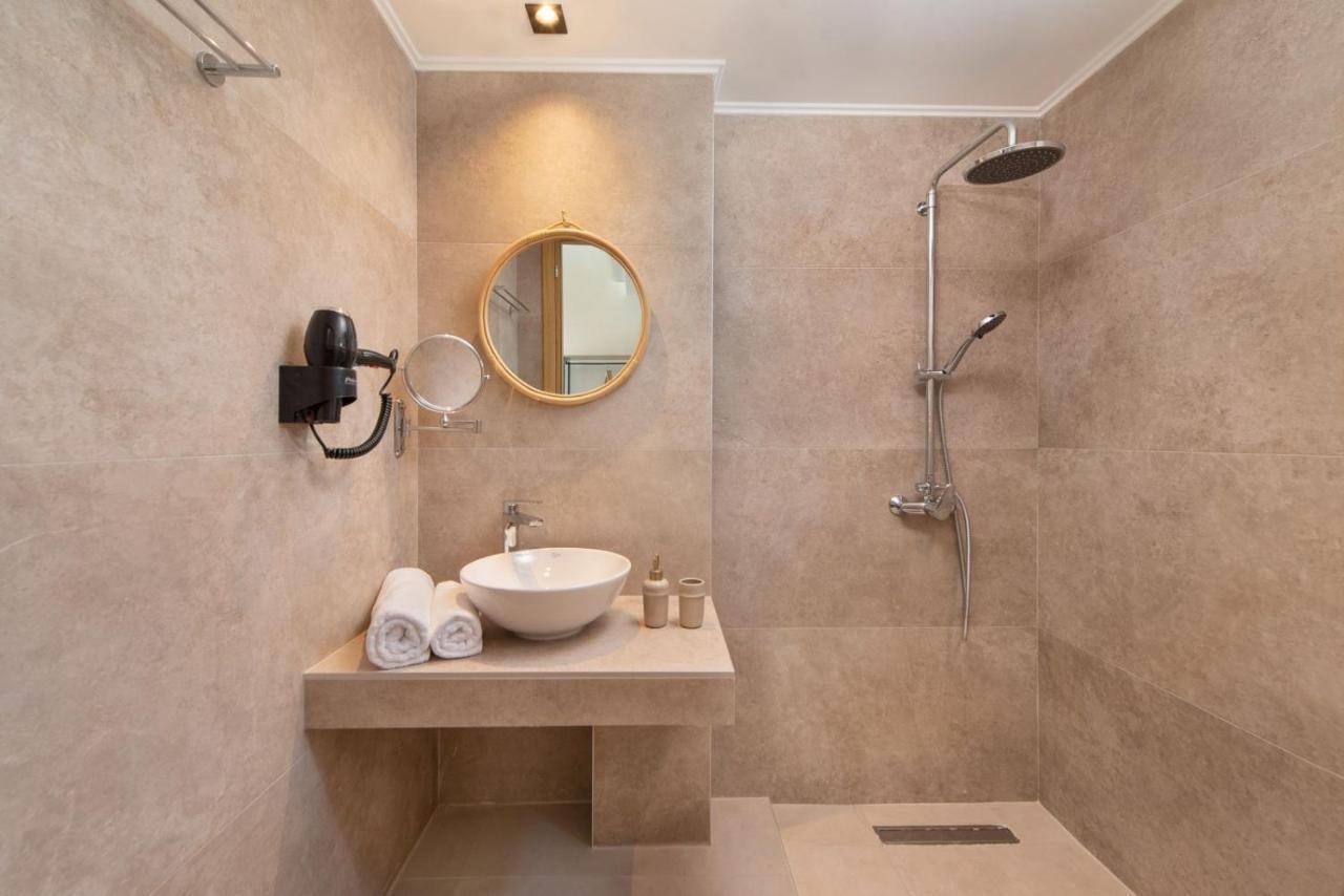 Theros Suites Haraki Exterior photo